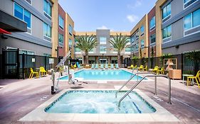Home2 Suites by Hilton San Diego